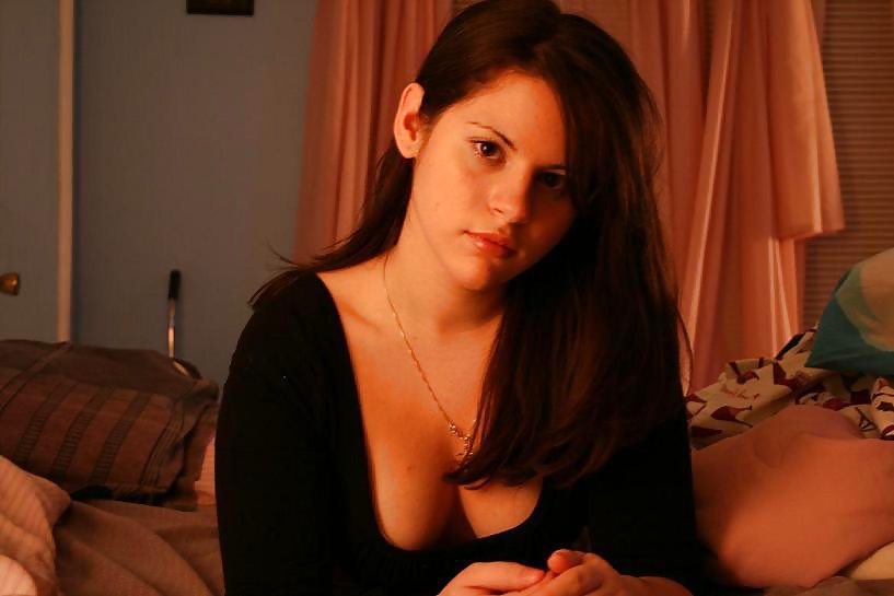 Free Jeunette aux superbe seins photos