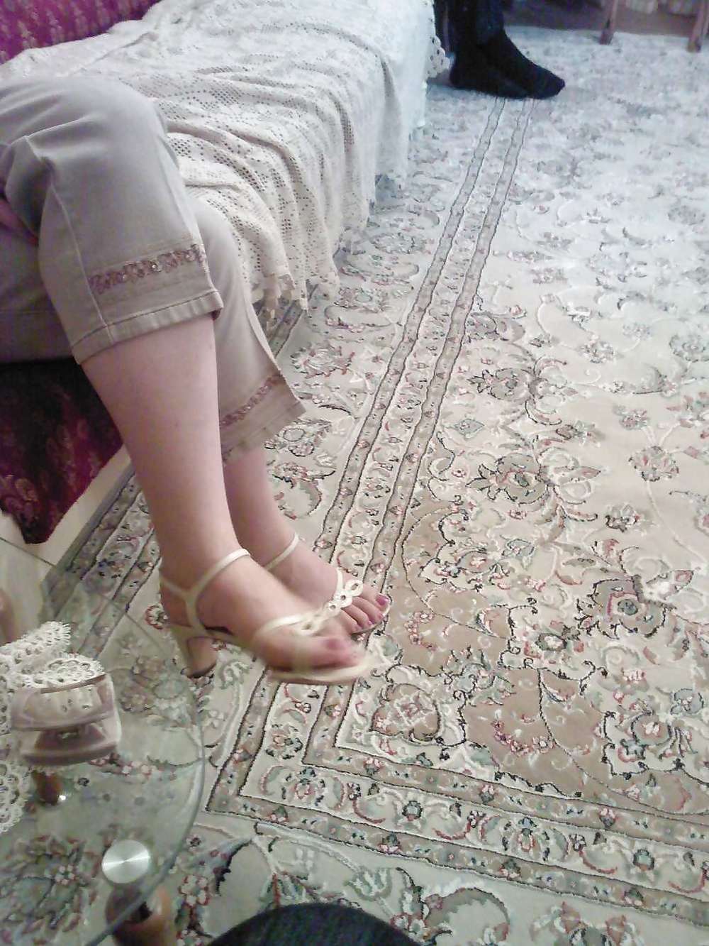 hot-iranian-feet-mature-female-porn-pictures