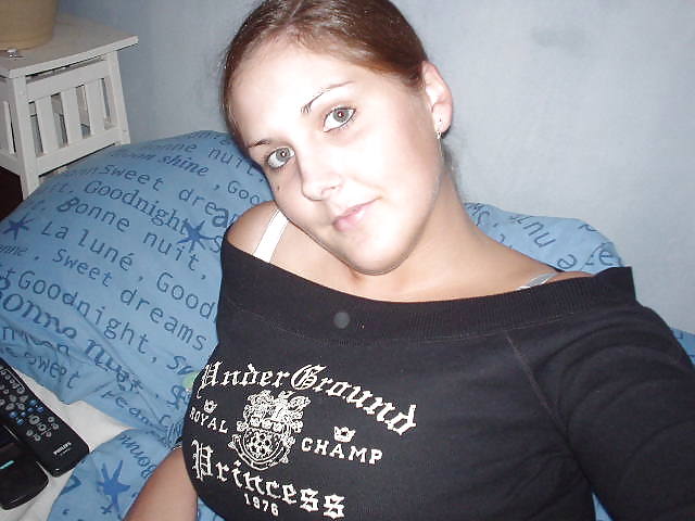 Free Big titted teen Pam photos