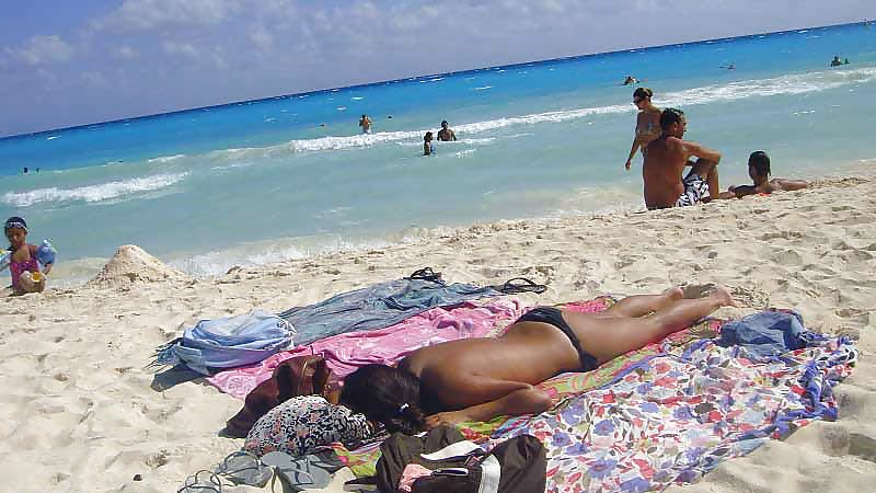 Free The beach 106 photos