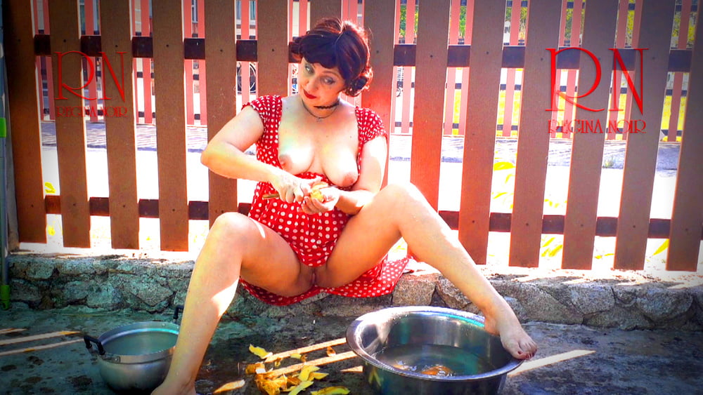 Retro maid prepares potatoes for dinner. Vintage performance - 20 Photos 