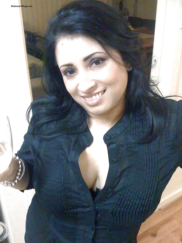 Free hot Indian milf photos