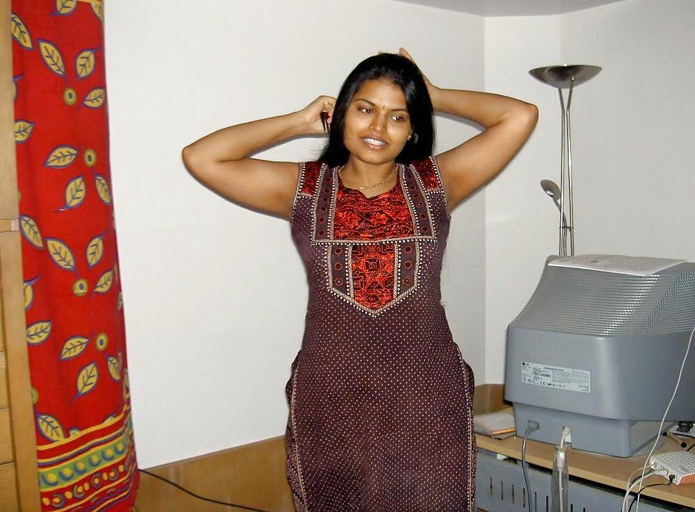 Free Indian Arpita Over the years photos