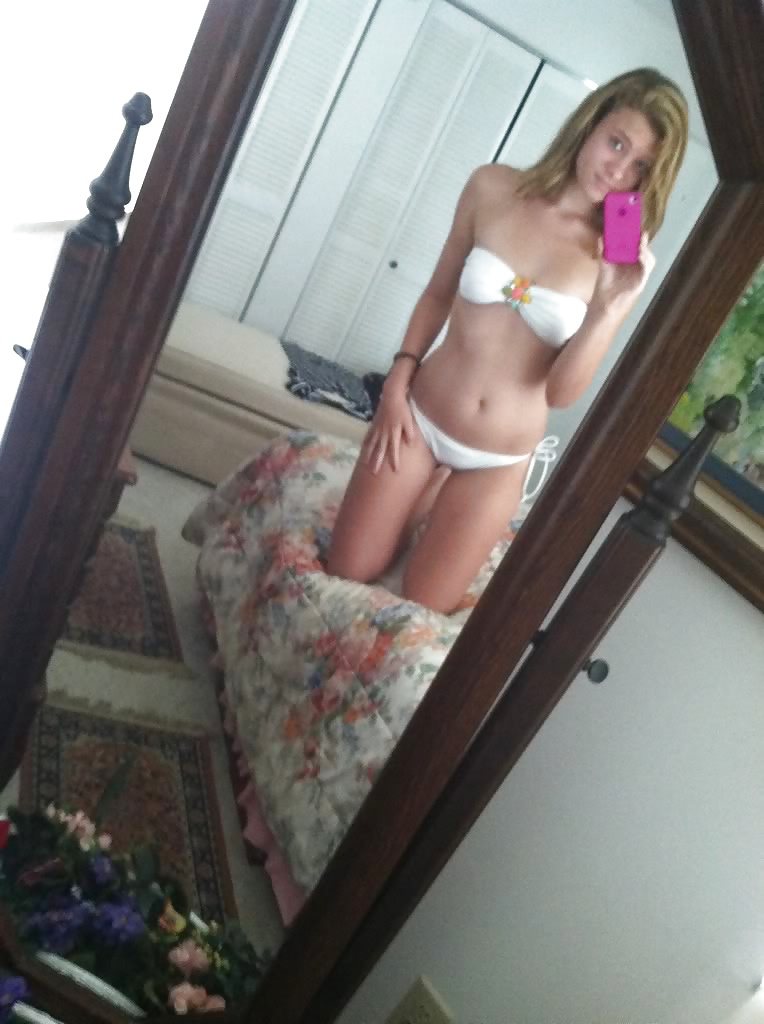 Free Cute bikini teen Megan photos