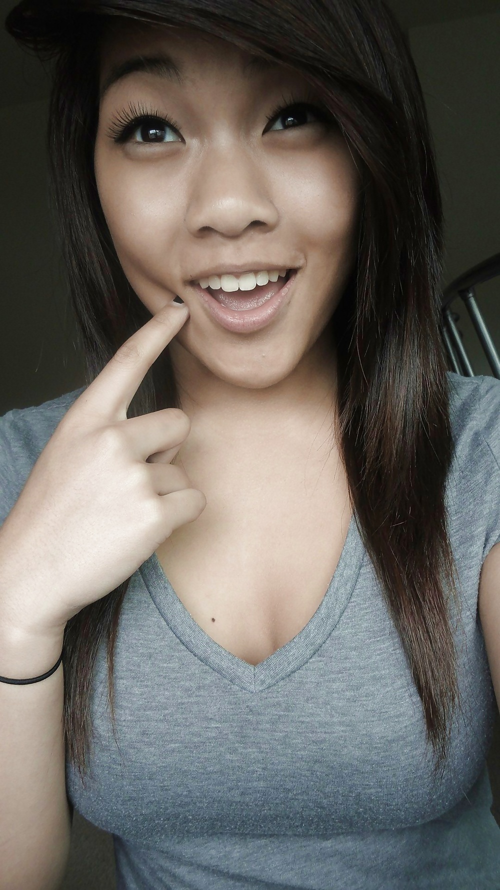 Free Cheek dimples or back dimples. You choose. photos