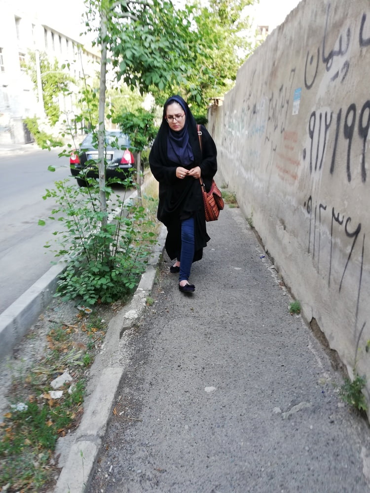 Free Iran Hijab 2 photos