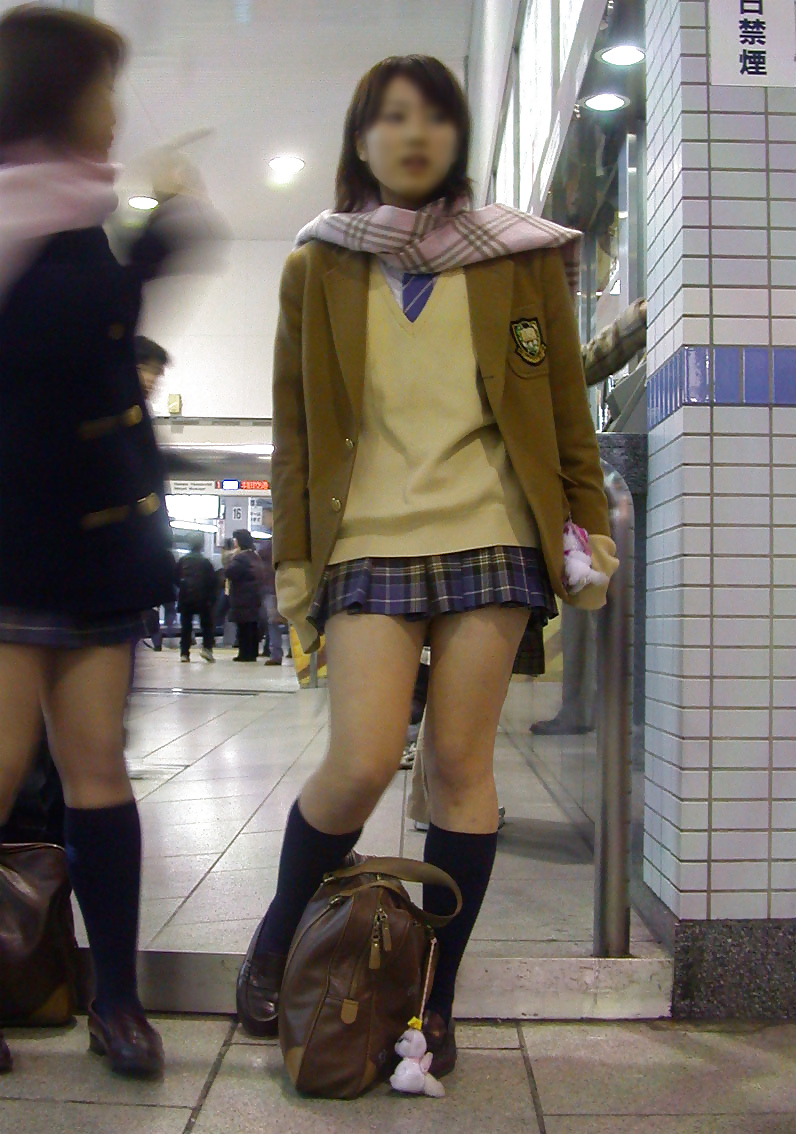 Free Japanese School Girls 08 photos