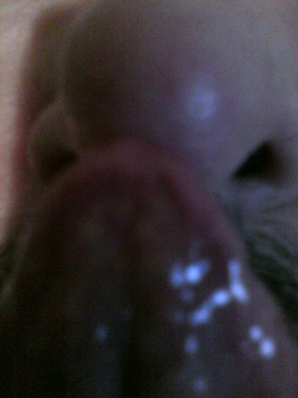 Free very very up close  Tongue photos