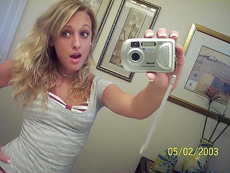 Free Amateur teens self pics! photos