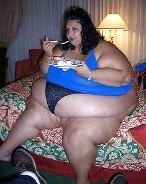 Free SSBBW belly pics 97 photos