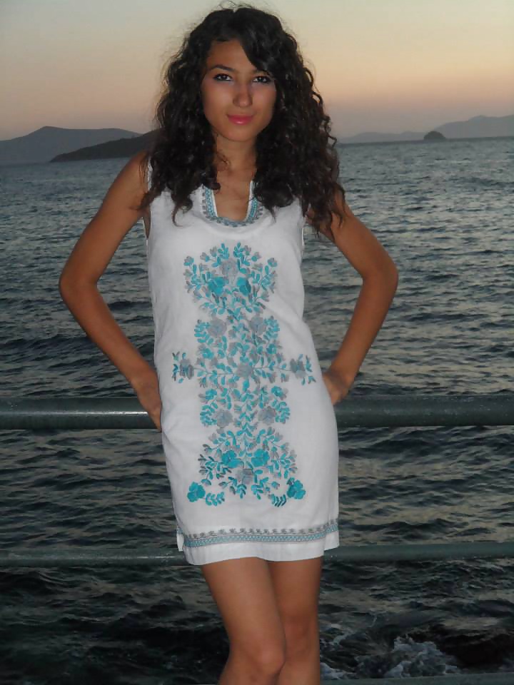 Free tribute my cousin Nazli photos