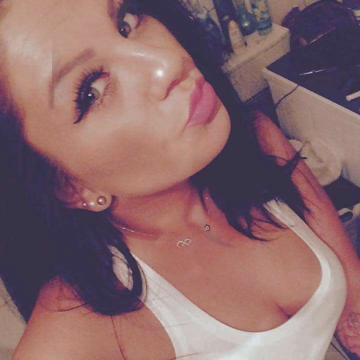 Free Turkish Bitch photos