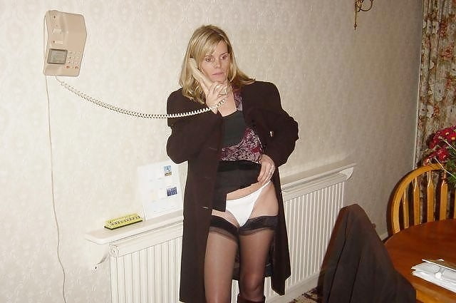 Free Young MILF Slut From The UK photos