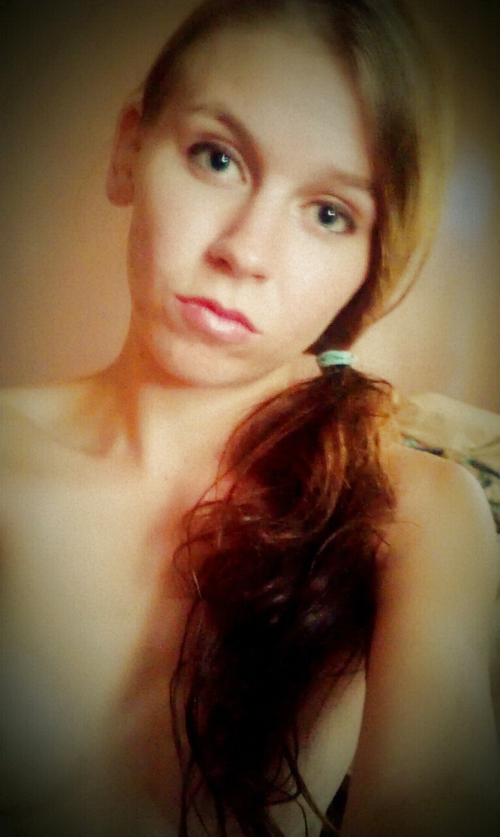 Free Portfolio for her modeling career photos