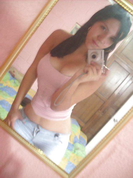 Free Sexy Amateur Girls Selfshot 2 photos