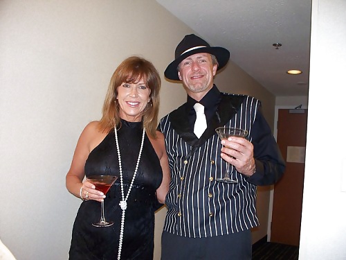 Free Hot brunette black cock slut photos