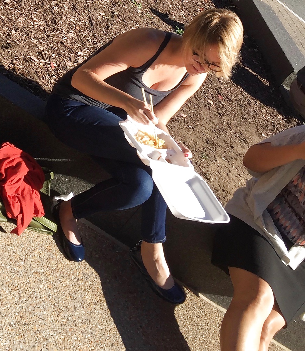 Free MORE DC WIVES CANDIDS photos