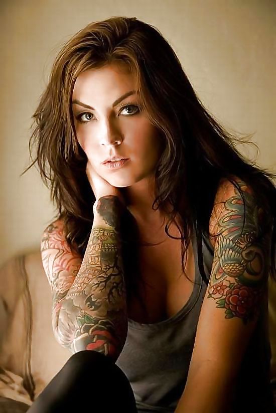 Free Sexy Women with Tattoos photos