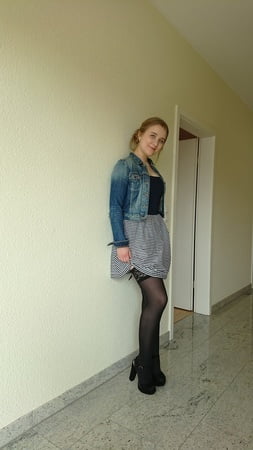 hot and cute amateur bondage girl         