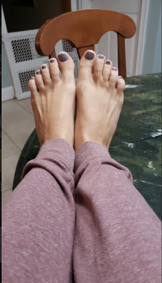 Black girls pretty feet-8104