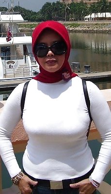 Free Hijab Asian Indo Girls III photos