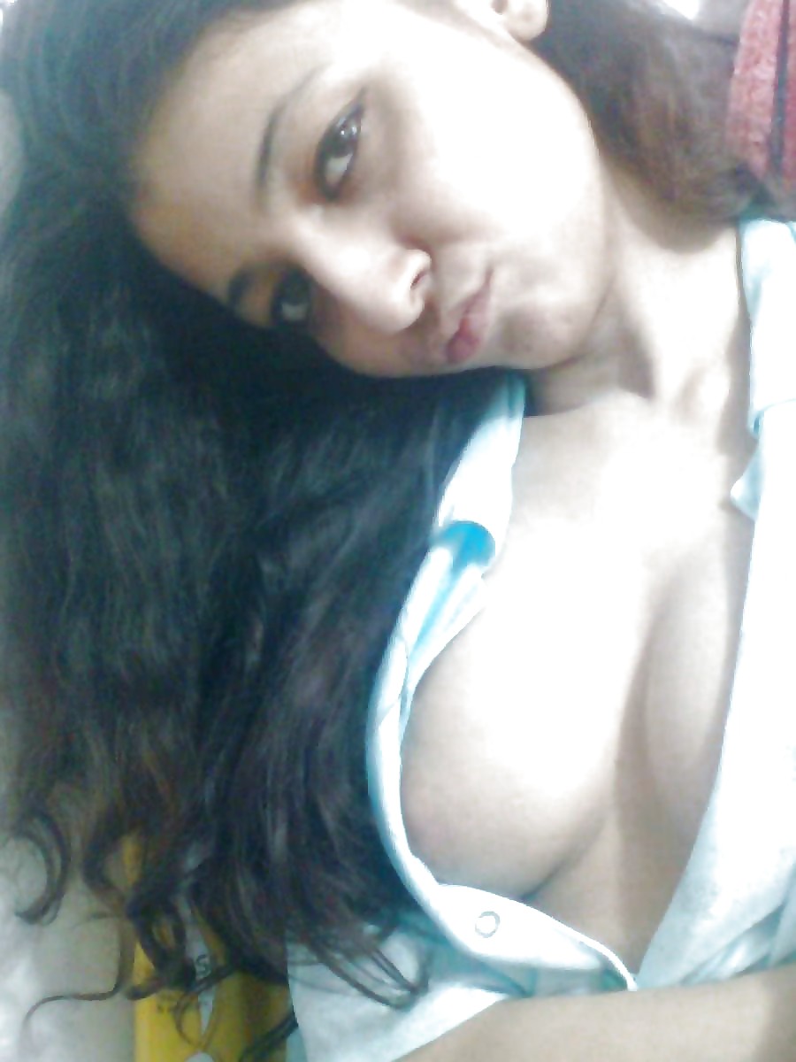 Free Girl From Egypt photos