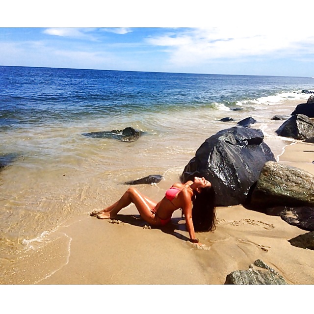 Free Arab beauty 34 - Cum on her photos