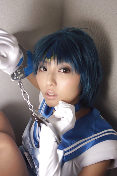 Free sexy sailor mercury cosplay photos