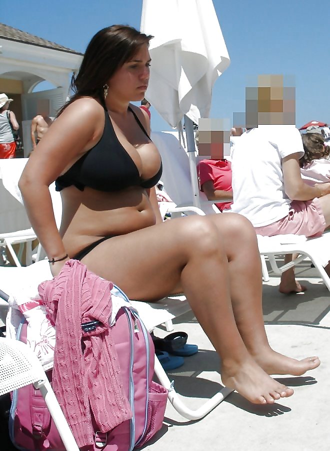 Free From Chubby, through Thick, to Big - Beautiful Women 05 photos