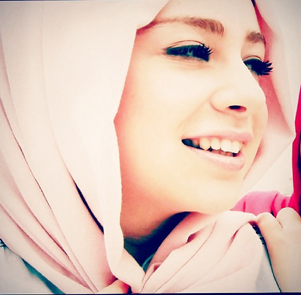 Free turbanli kizlar (girls with hijab) 5 photos