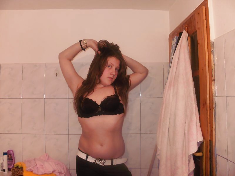 Free a old 19 slut photos