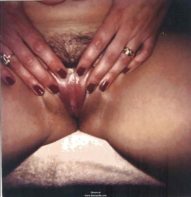 Free Wife's Naughty Bits-Please Comment & Tribute photos