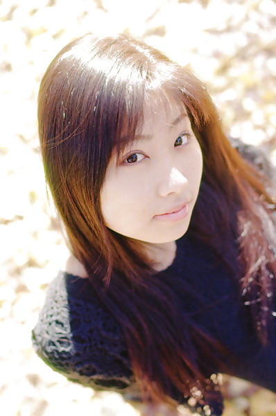 Free Japanese costume player AI photos