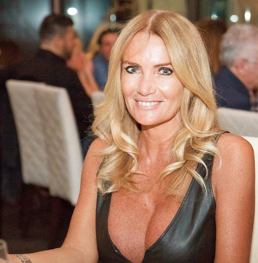 Free Private parties - mature women only (IV) photos