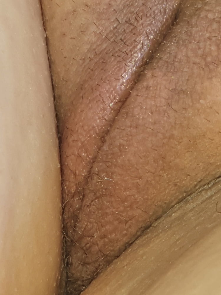 Wife shaved pussy - 14 Photos 