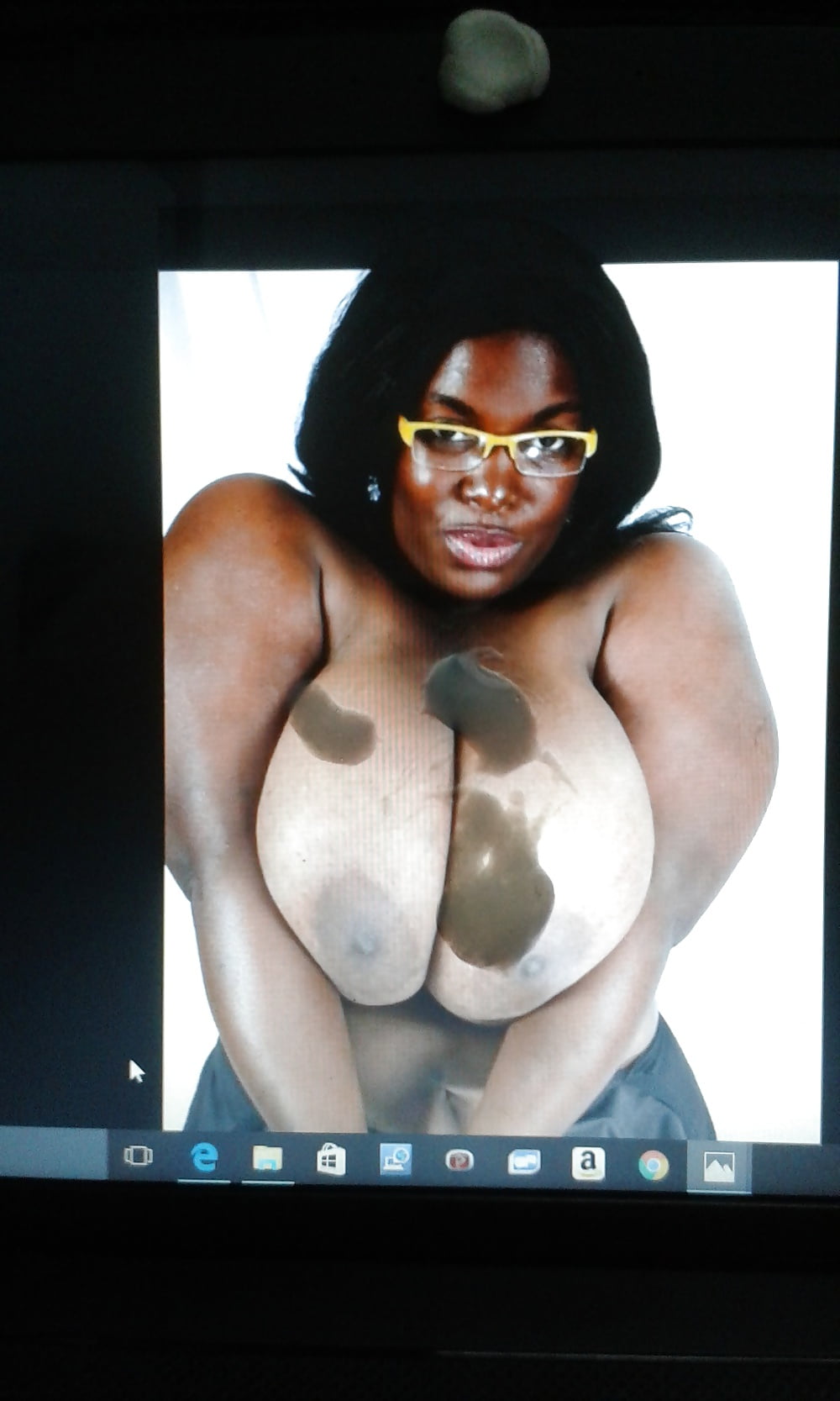 Goddess_tits ebony webcam