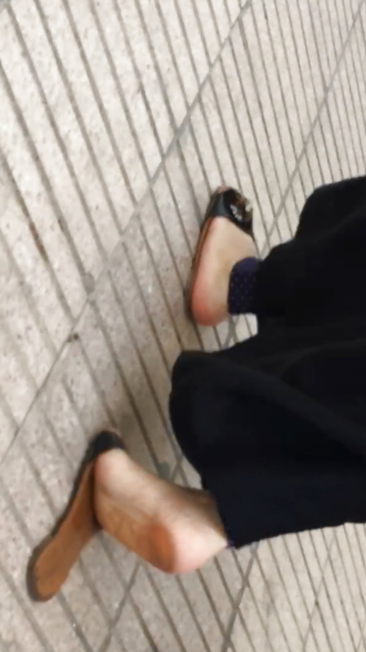 Candid Arabic Soles On Sexy Sandals 16 Pics Xhamster