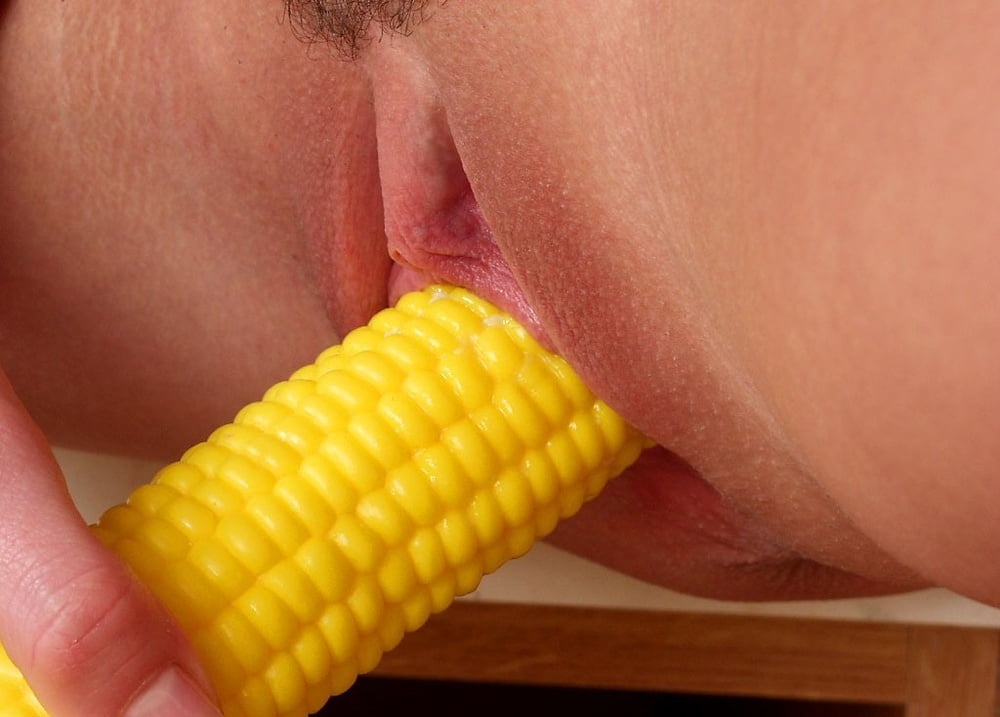 Candy corn gay porn pics.