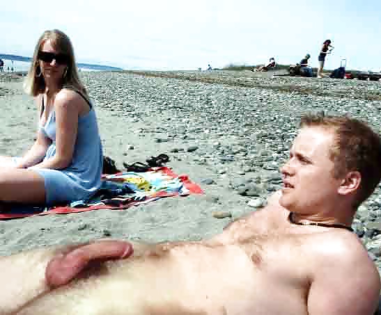 Free beach voyeur fun photos