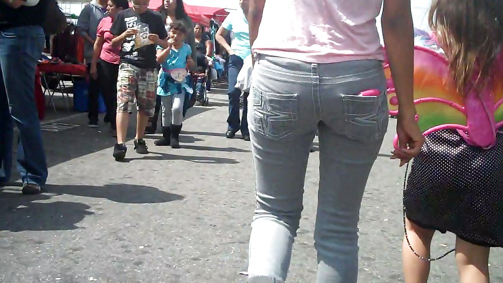 Free Butts are nice in ass tight jeans photos