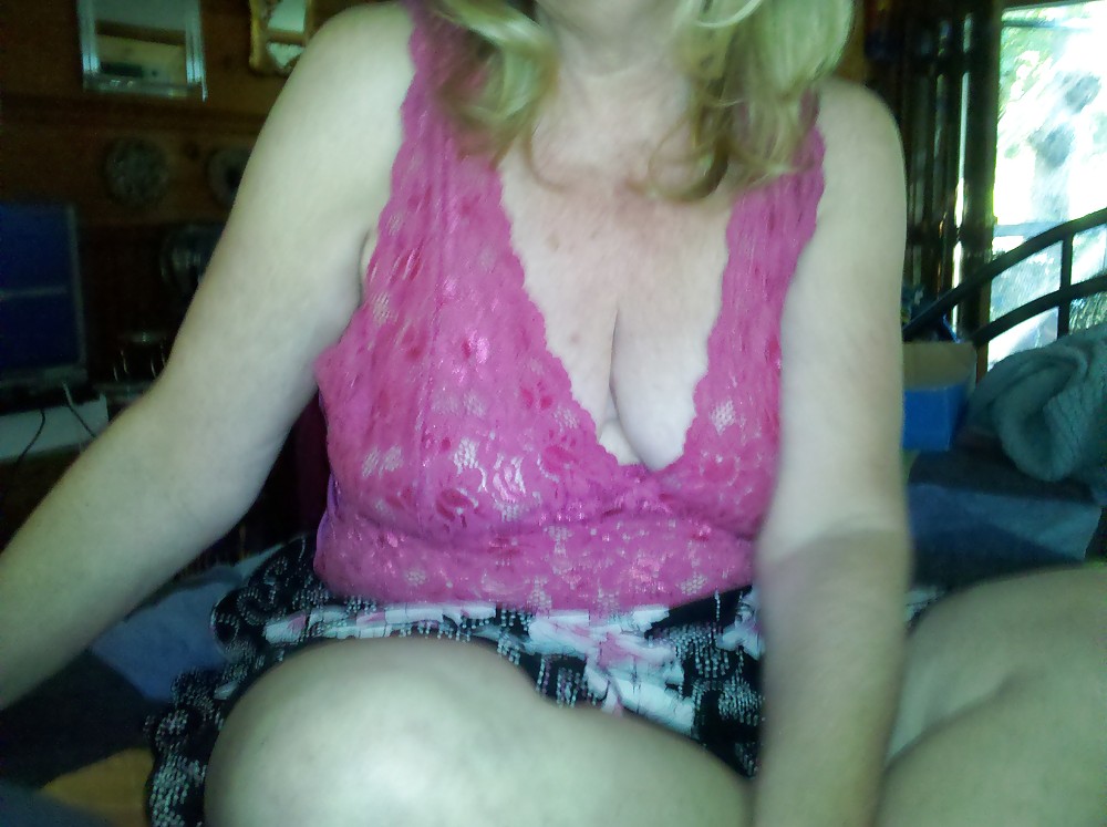 Free my aunt sucking me off today photos