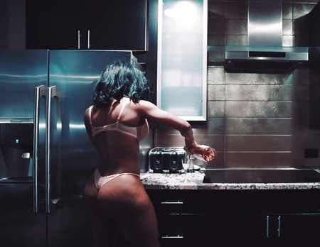 ITS JUST SUMTHIN ABOUT ASS IN THE KITCHEN VOL.37