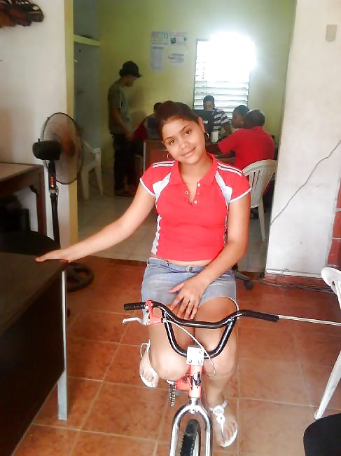 Free joven dominicana come poya photos