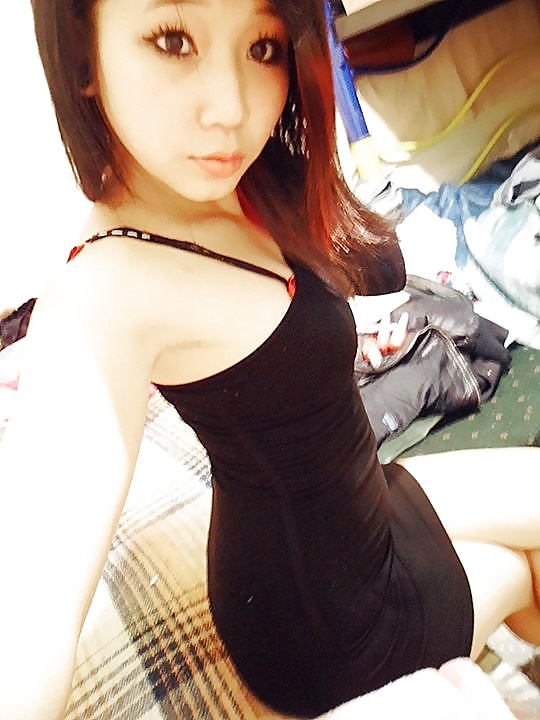 Free Petite Girl photos