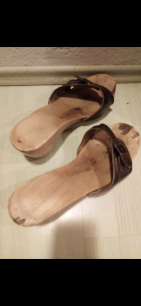 Real wooden sandals, clogs. The sexiest thing on earth!! - 20 Photos 