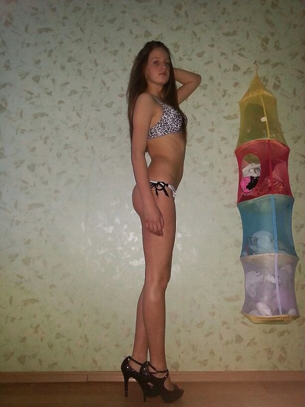 Free Skinny teen in high heels photos