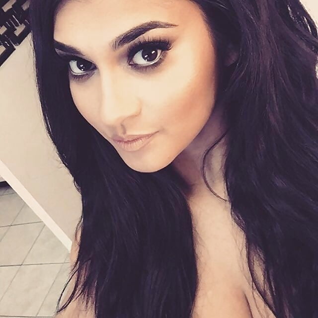 Free Paki and Arab Sluts and Slags #1 photos