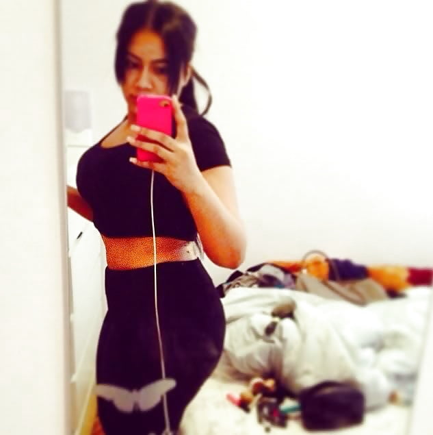 Free Thick Latinas photos