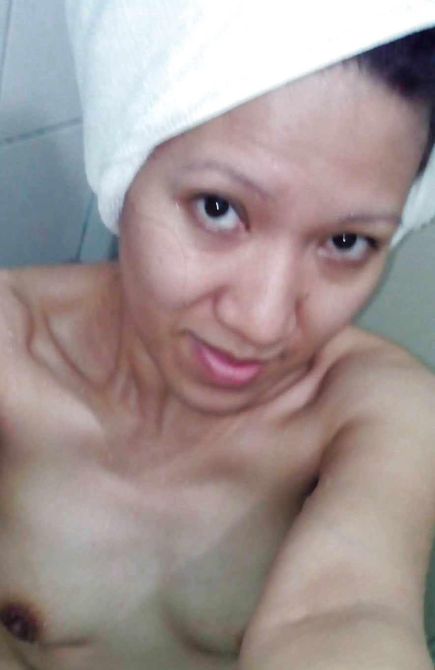 Free Breeding Gallery 1 - Filipina MILF photos