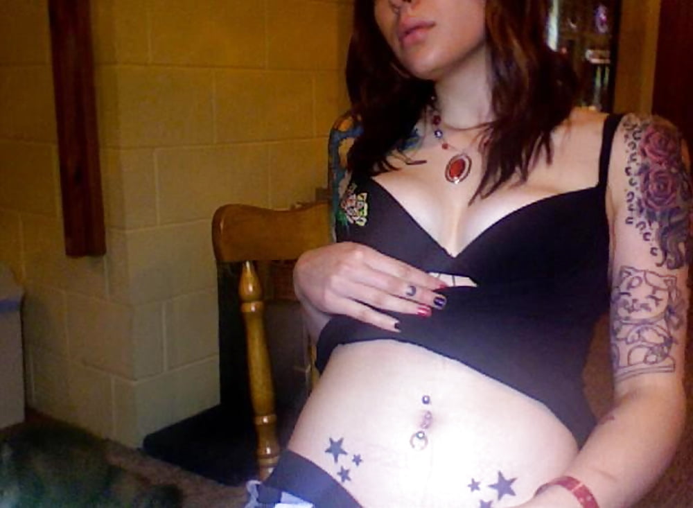 Free Emo Horny Teen Selfies photos